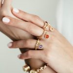 انگشتر طلا با سنگ رنگین